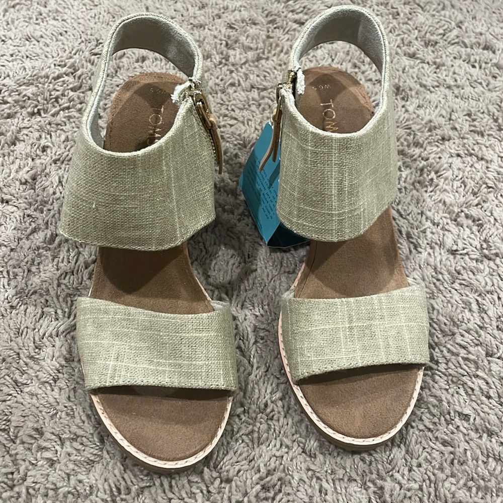 Tom’s Majorca heels
